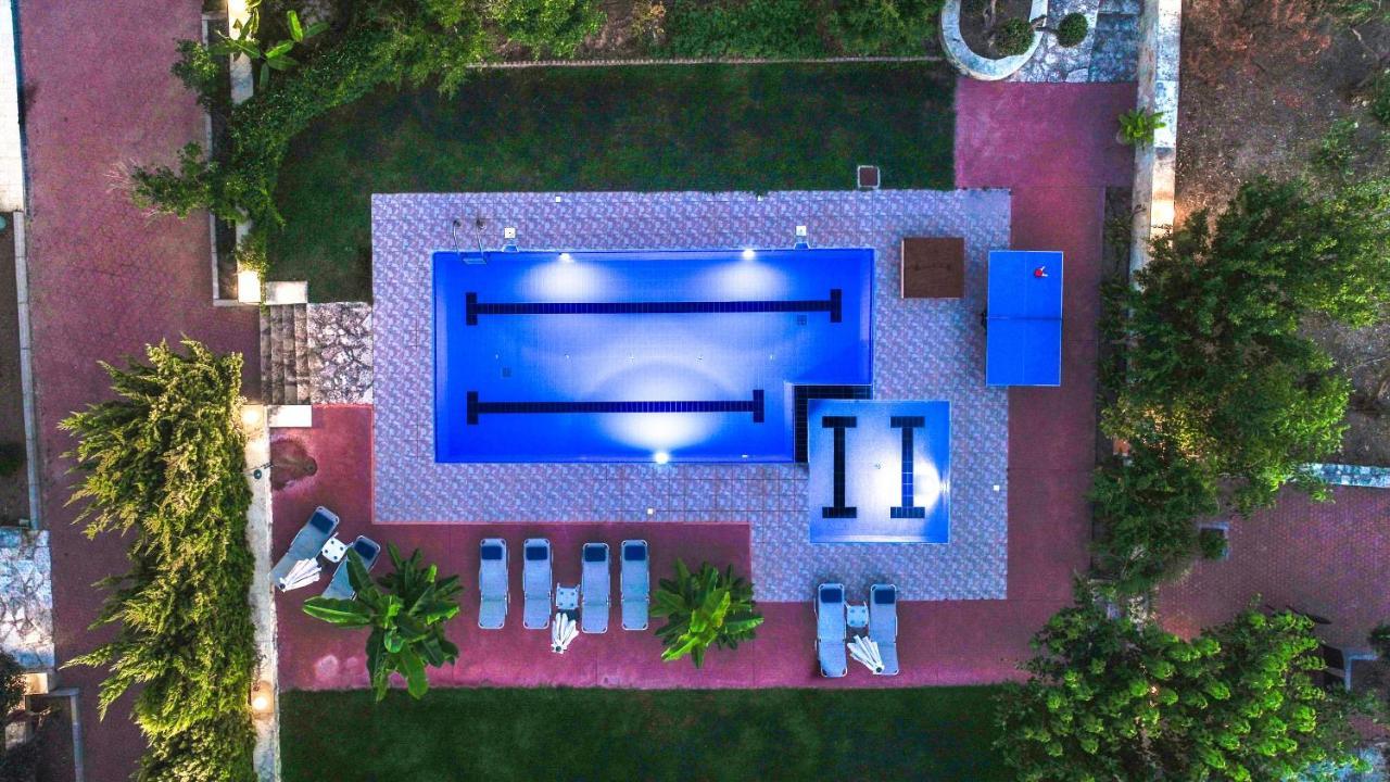 Villas Louloudaki Loutra  ภายนอก รูปภาพ